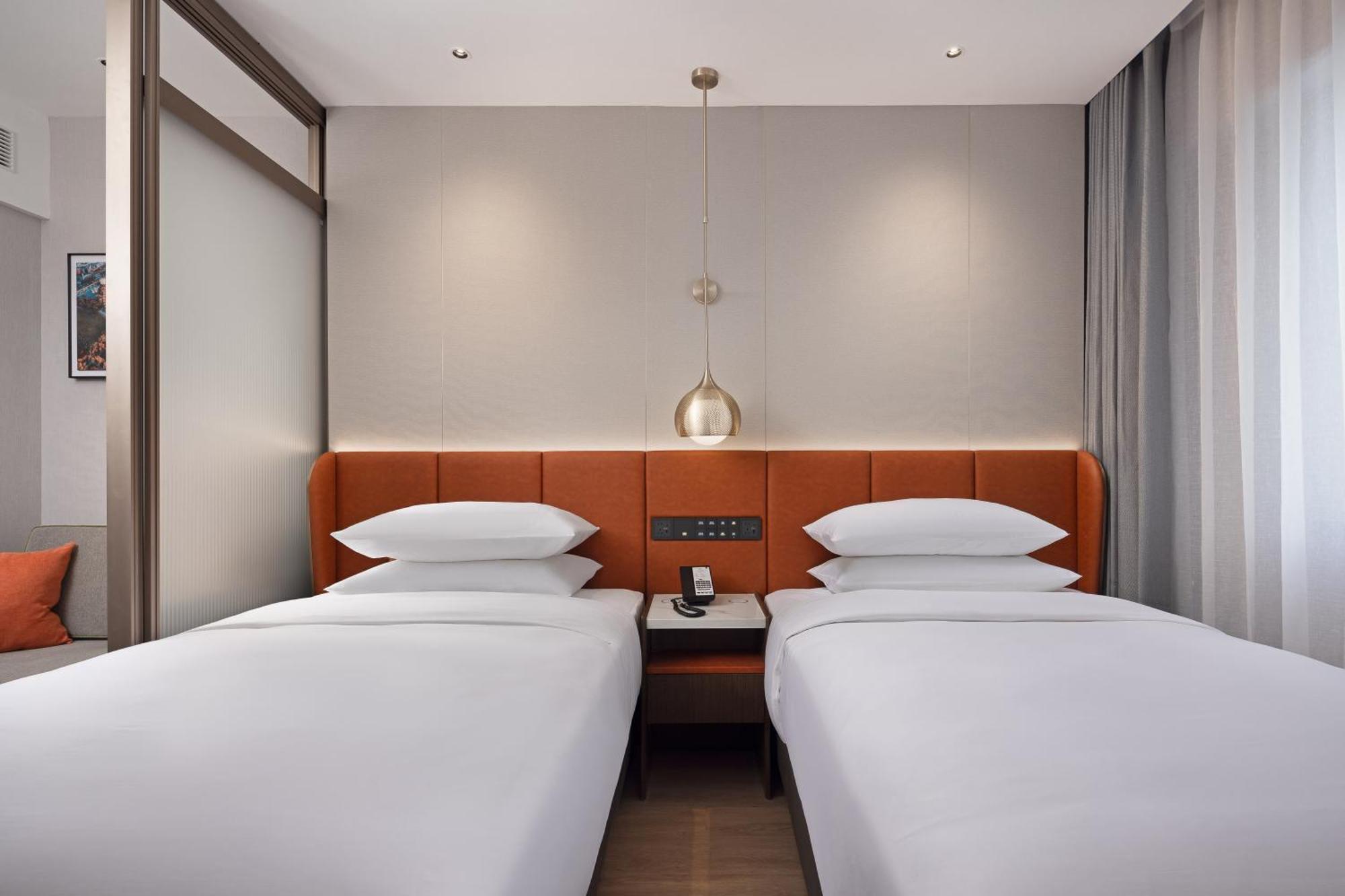 Home2 Suite By Hilton Harbin Central Street Экстерьер фото