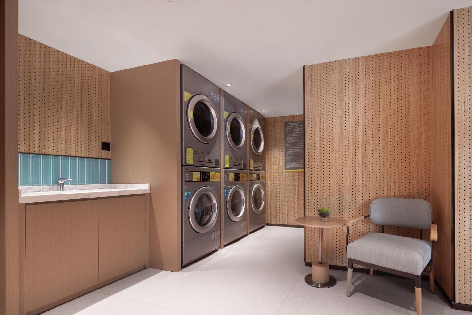 Home2 Suite By Hilton Harbin Central Street Экстерьер фото